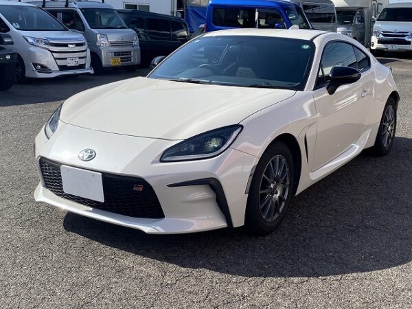 トヨタGR86 2.4 RCアイサイト6速マニュアル完全ガイド